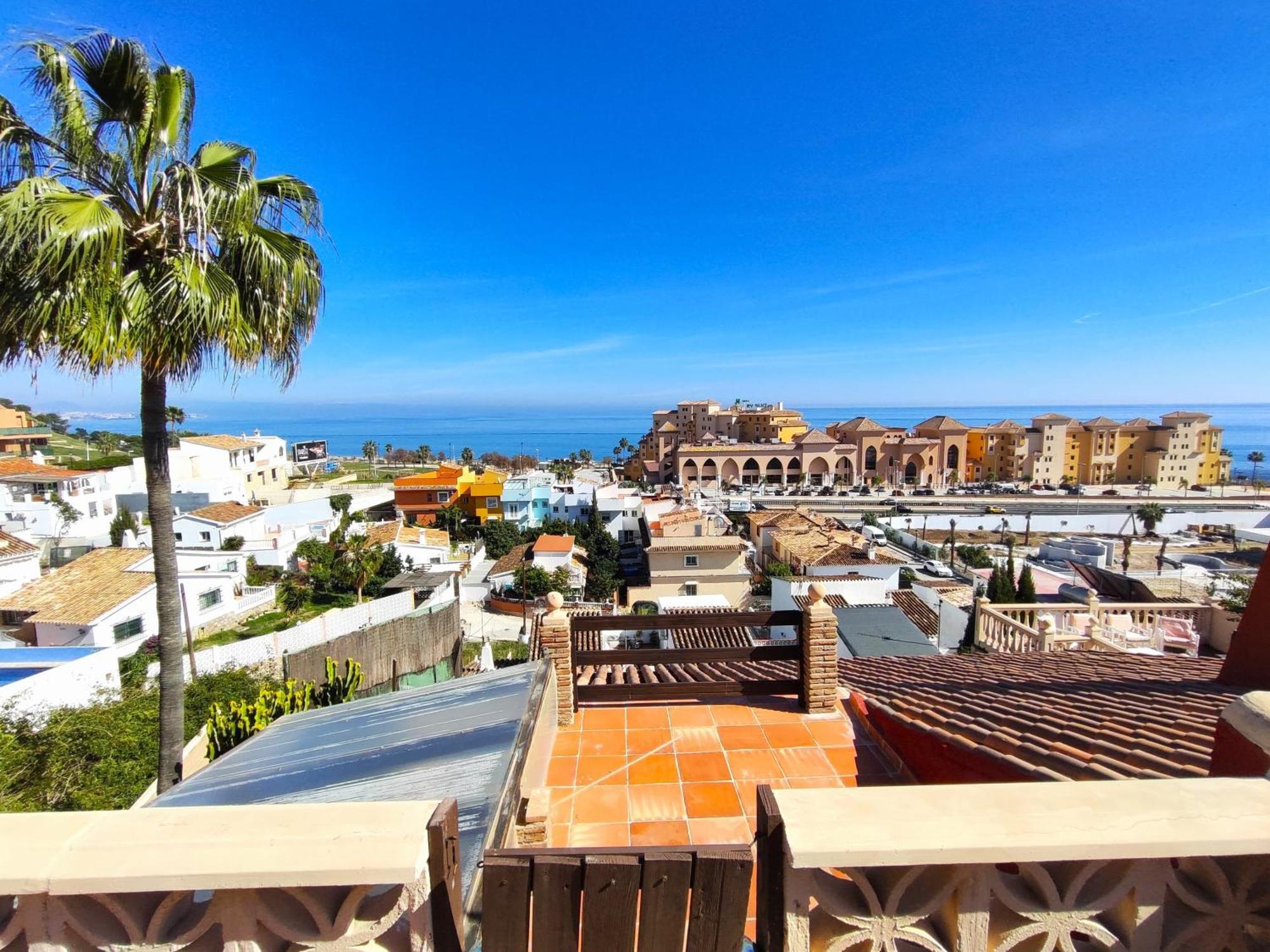 Evans Realty Au Villa Nirvana & Playa & Piscina 푸엔히롤라 외부 사진